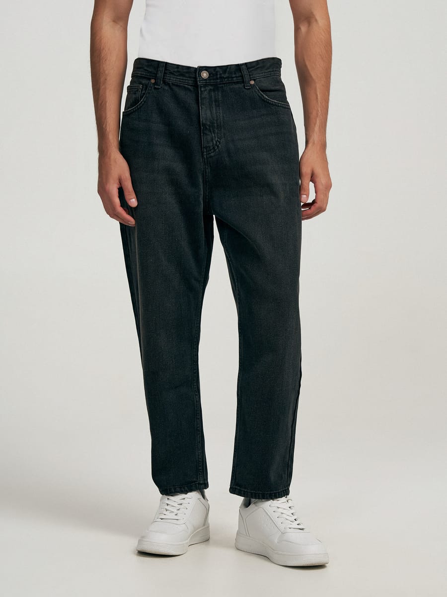 Зауженные классические джинсы