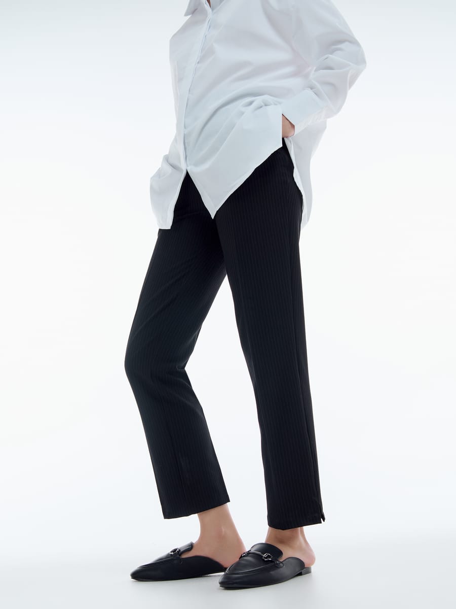 Зауженные классические брюки в полоску